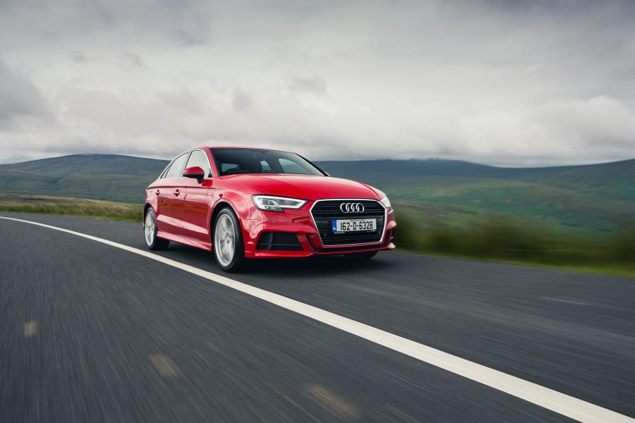  Audi A3 Sedan 2.0 TDI S-Line (8V) 2016 года  (UK) (фото 22 из 24)